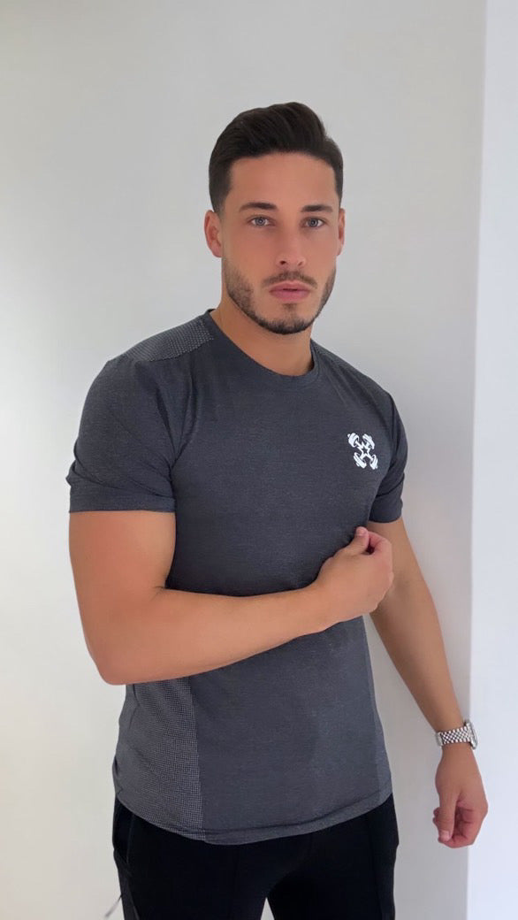 BADGED GYM SHIRT - GREY/BLACK